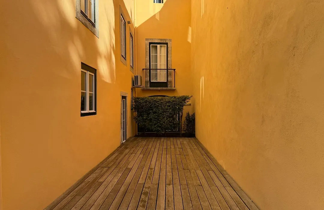 Metropolitan Living Lisbon - Laranjeiras-1